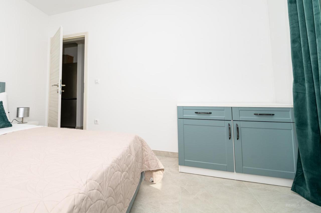 Apartments Horvat Veli Losinj Exterior photo